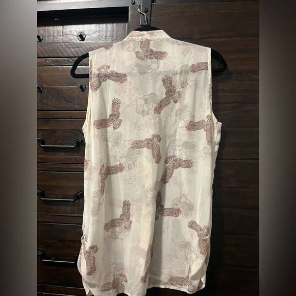 Sheer Blouse - Picture 3 of 9